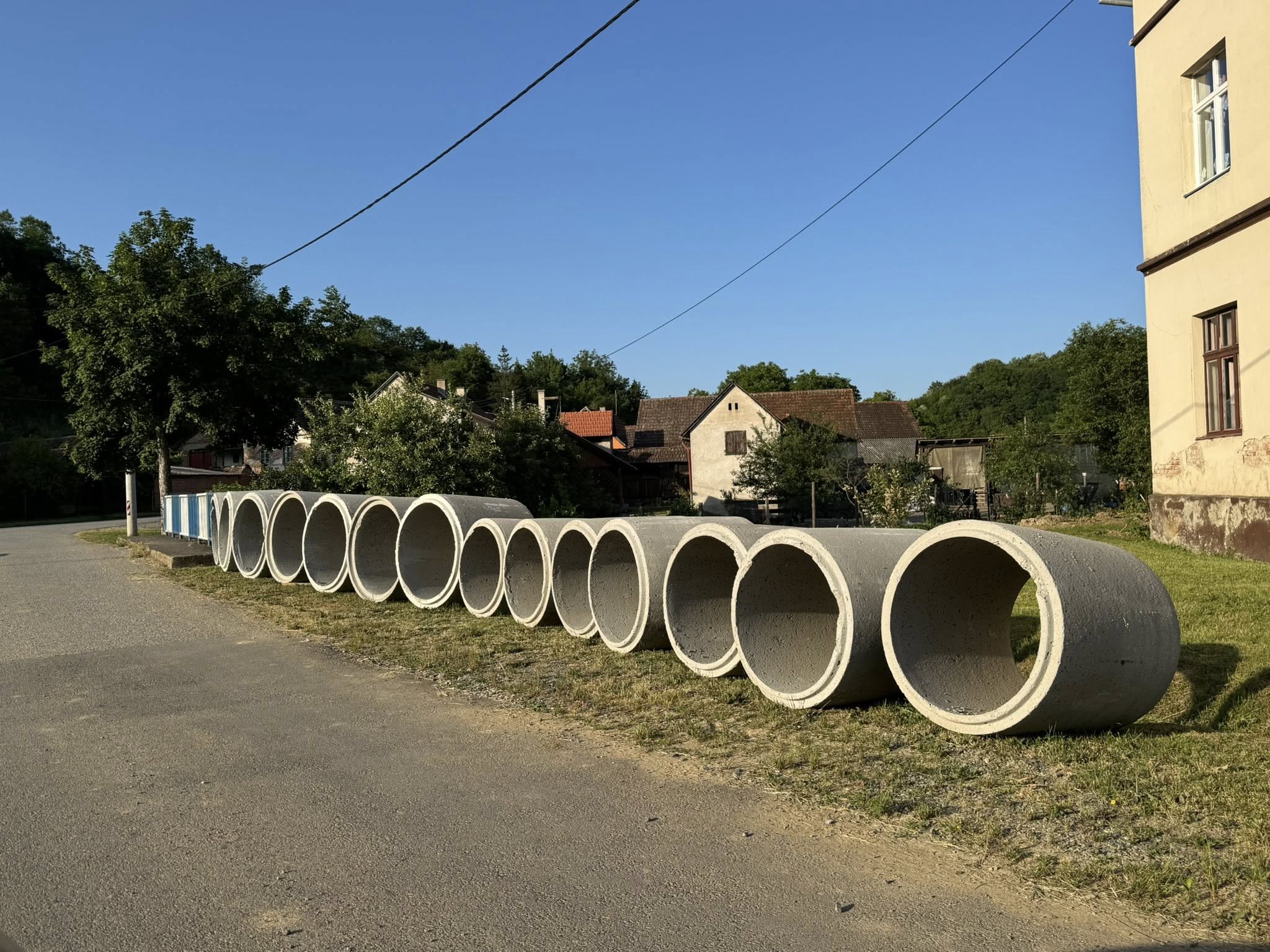 Uređenjem kanala do povećanja sigurnosti mještana i objekata.