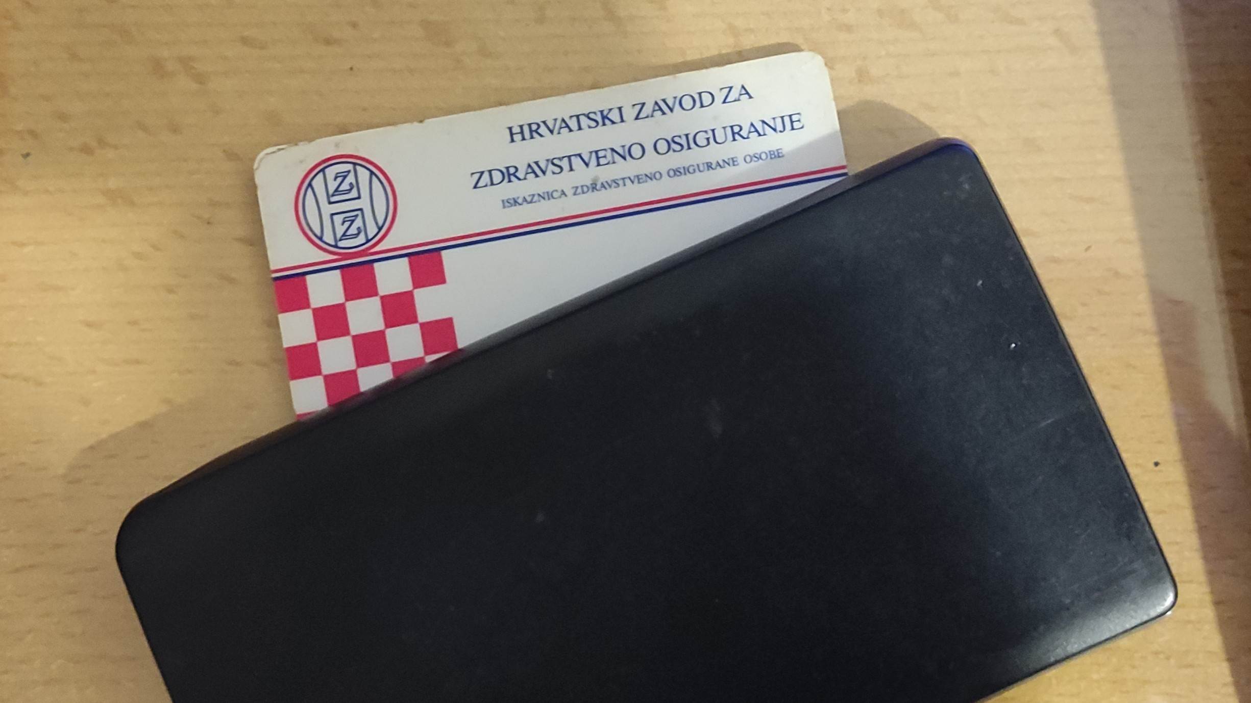 Završili ste faks i pitate se imate li i dalje zdravstveno? 
