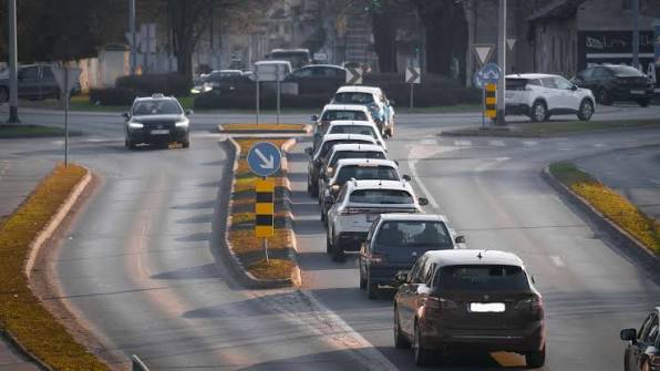 Za prebrzu vožnju u naselju kazne i do 2700 eura