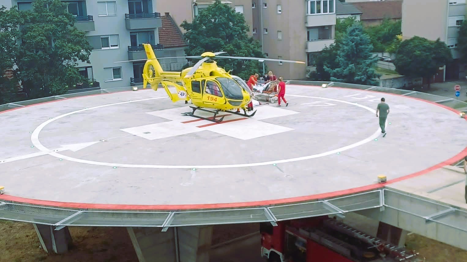 Nakon gotovo godinu i pol dana od otvaranja s helidroma prevezen prvi pacijent