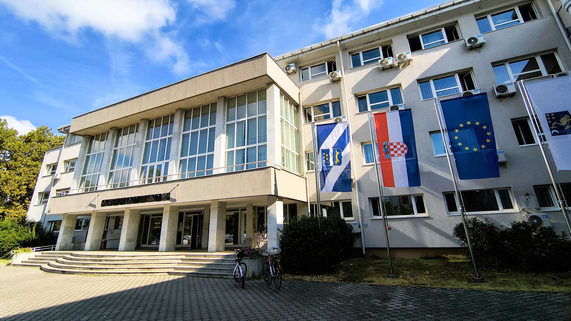 Izvidi se nastavljaju